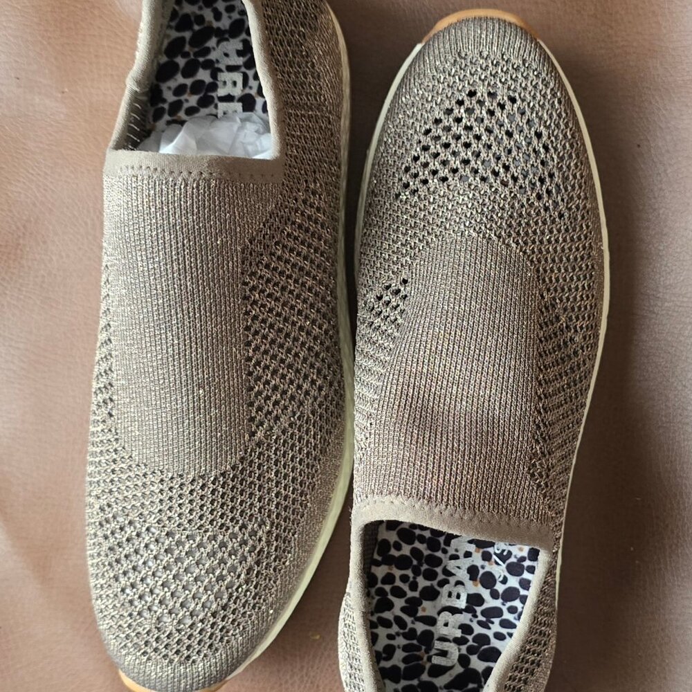 J/slides Urban Sport Bronze Metallic Knit shoes Tiger M NWT Size 8M